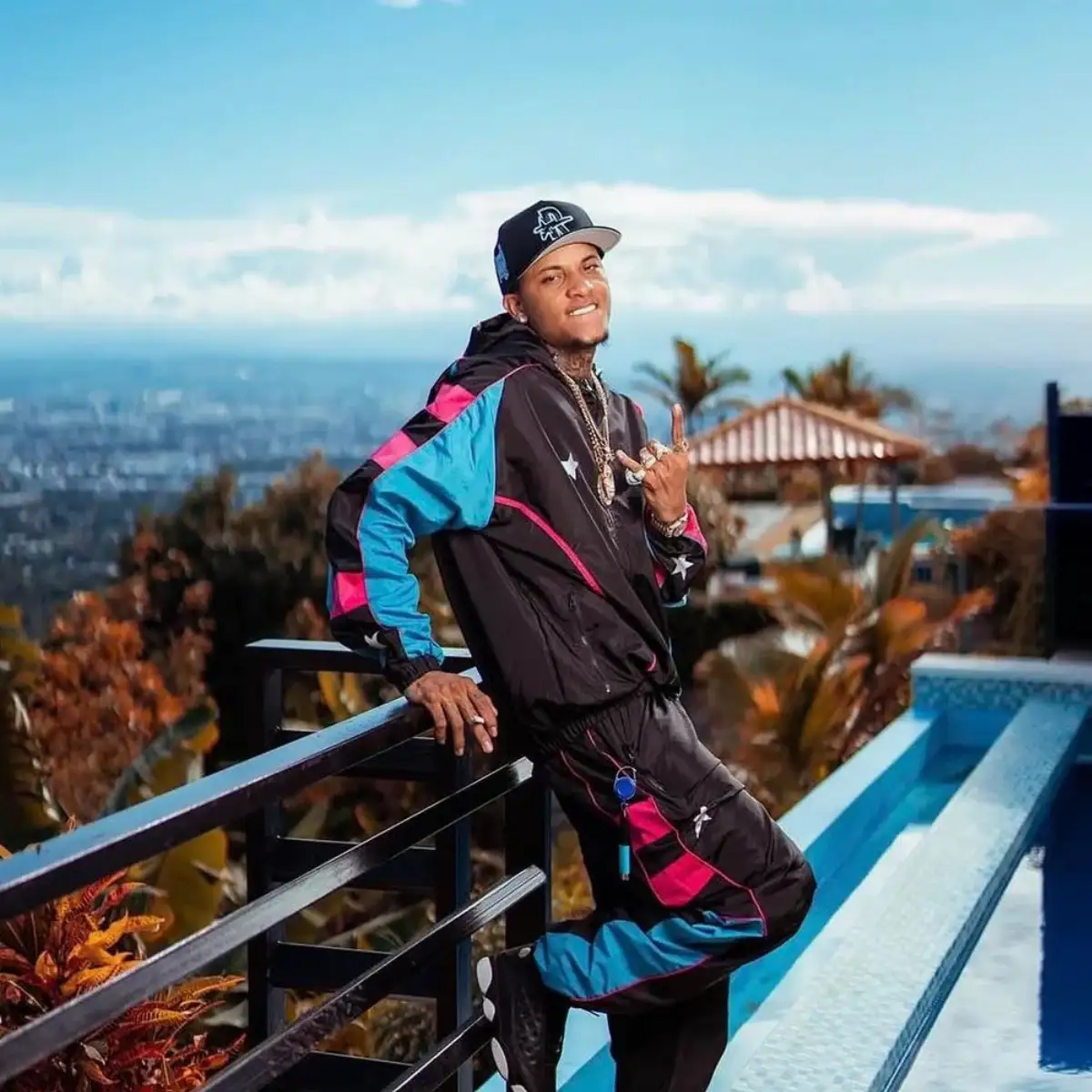 Ronny GTA irrumpe en el top 5 de Spotify RD — reporte NVVEX