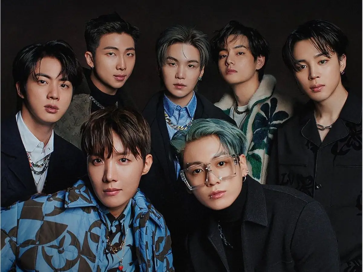 Bts: Bts inicia su gira norteamericana con un despliegue de poder sin precedentes en Tampa — reporte NVVEX